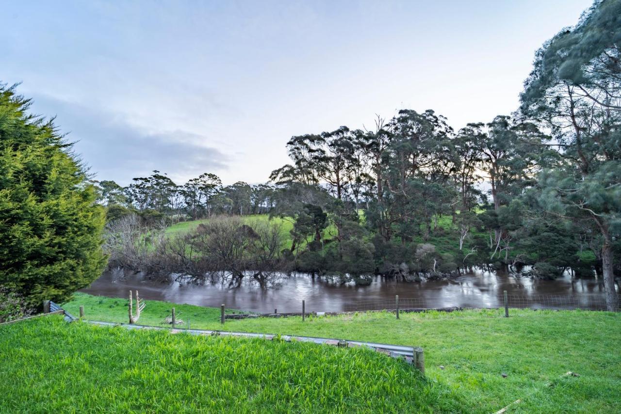 Platypus Waters B&B Smithton Extérieur photo